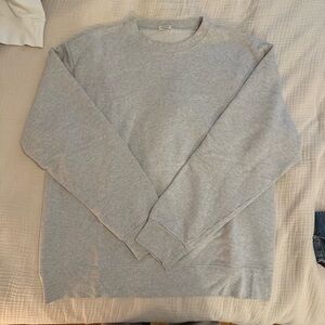 Heather gray crewneck sweatshirt